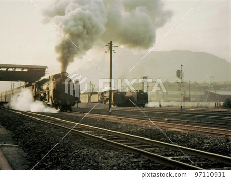 1968 Passenger train pulled by c59 departs Kure Line Hiro Station Hiroshima Prefecture Documentary photo Old color photo 1968 Passenger train pulled by c59 departs Kure Line Hiro Station Hiroshima Prefecture Documentary photo Old color photo 97110931