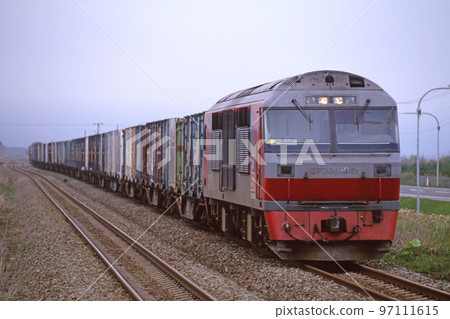 Muroran Main Line Shizukari - Asahihama JR Freight DF200-901 (Washibetsu) + Koki + DF200 Mt. Usu eruption 97111615