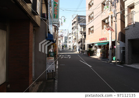 Around Tsurumi Market Station Keikyu Line 97112135