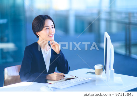 商業青年 97113843