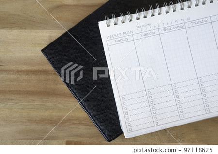 Notebook and task memo 97118625