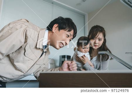 廚房問題和承包商 97124976