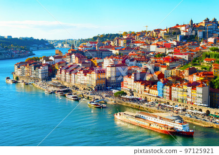 Cityscape Douro river Porto Portugal 97125921