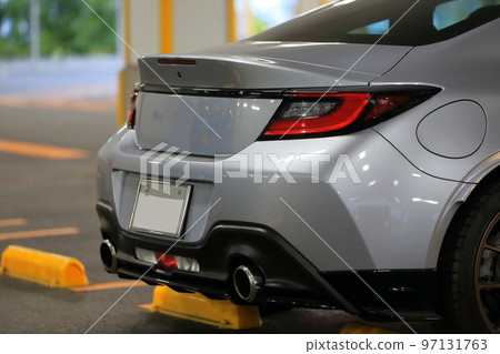 汽車尾燈圖片 97131763