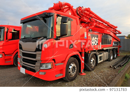 Concrete pump car image 97131783