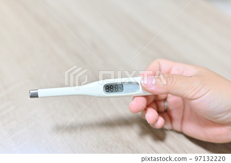 測高燒藥的溫度計感冒藥退燒水 97132220