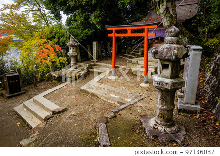 Beautiful red pagoda gates of ancient Eikando Temple 97136032