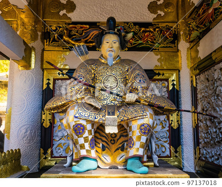 Statue of Shogun Ieyasu at Toshogu Shrine at Nikko 97137018