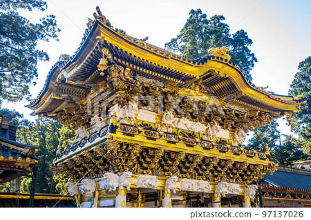 Golden Yomeimon Gate at Toshogu Shrine in Nikko Japan Golden Yomeimon Gate at Toshogu Shrine in Nikko Japan 97137026