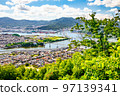 This is a distant view of the city in the eastern part of Hiroshima City. You can see the JCT of Hiroshima Ohashi on Route 3. Mazda's factories are in the foreground. 97139341