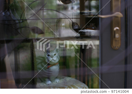 cat figurine by the window cat figurine by the window 97141004
