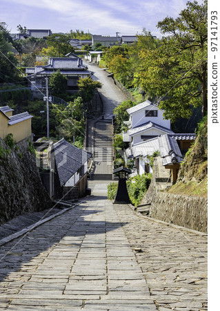 Kitsuki Suya-no-zaka and Shihoya-no-zaka in Kitsuki City, Oita Prefecture Kitsuki Suya-no-zaka and Shihoya-no-zaka in Kitsuki City, Oita Prefecture 97141793