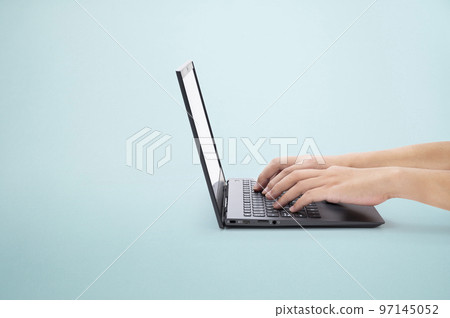 Computer work 97145052