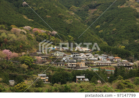 Scenery around Kihoku Kumano Kodo Scenery around Kihoku Kumano Kodo 97147799