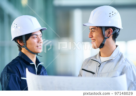 Business scene young people Business scene young people 97148029