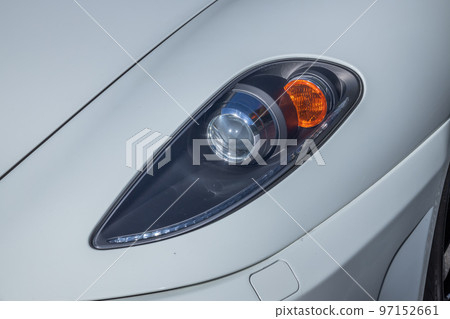 Headlight of the old car Headlight of the old car 97152661