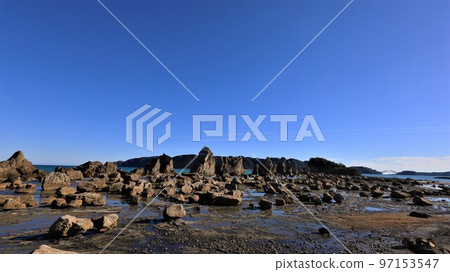 Hashima-iwa (Wakayama prefecture Kushimoto-cho) 97153547