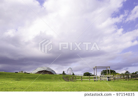 Blue sky and grasslands, Chiba Mother Farm Blue sky and grasslands, Chiba Mother Farm 97154835