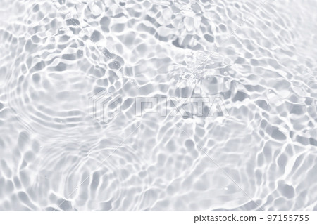 波紋如夏日大海的水面 97155755