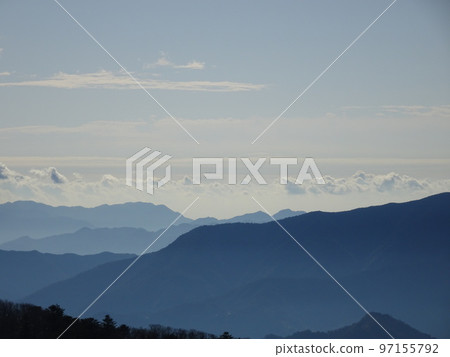 奈良縣南部十津川村的山脈 97155792