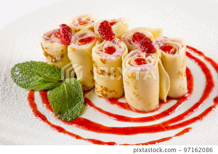 pancakes with strawberries pancakes with strawberries 97162086