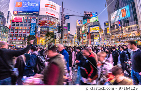 Tokyo Cityscape in Japan December・Shibuya scramble crossing is a threatening flow of people. More and more foreign tourists … = 10 days Tokyo Cityscape in Japan December・Shibuya scramble crossing is a threatening flow of people. More and more foreign tourists … = 10 days 97164129