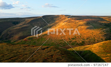 The beauty of Peak District National Park in England - travel photography The beauty of Peak District National Park in England - travel photography 97167147