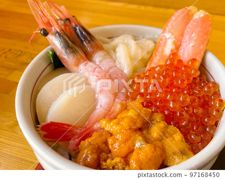Seafood rice bowl, a staple of Hokkaido gourmet Seafood rice bowl, a staple of Hokkaido gourmet 97168450