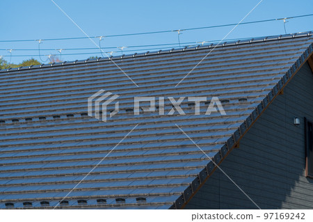 防止雪從屋頂落下的雪塞 防止雪從屋頂落下的雪塞 97169242