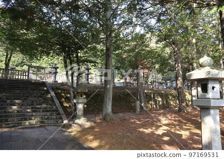 山口喀山公園毛利家族墓地 97169531