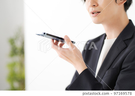 做語音輸入的人 97169578