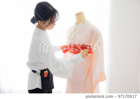 Dresser Dressing class 97170917