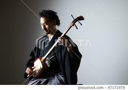 Bearded man's Japanese musical instrument series Shamisen Bearded man's Japanese musical instrument series Shamisen 97171978