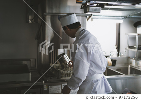 一個廚房 97172250