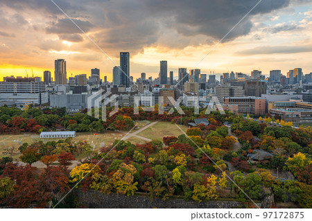 [Osaka Castle Park] Scenery from the observatory of Osaka Castle [Urban landscape] 97172875