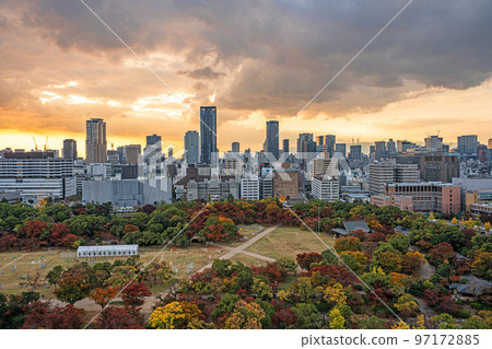 [Osaka Castle Park] Scenery from the observatory of Osaka Castle [Urban landscape] 97172885