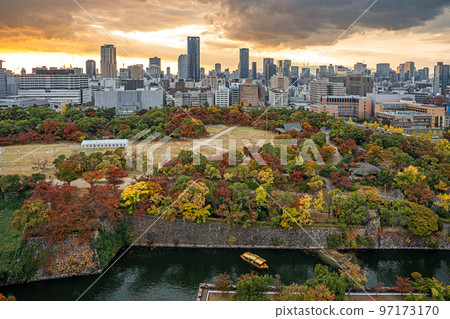 [Osaka Castle Park] Scenery from the observatory of Osaka Castle [Urban landscape] 97173170
