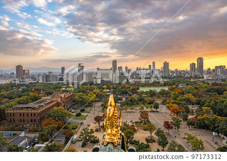 【大阪城公園】從大阪城展望台眺望的風景【城市景觀】 97173312
