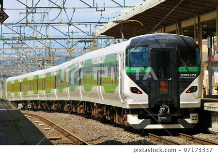 [JR東日本]鹽尻站E257系列5000系列“Azusa” 97173337