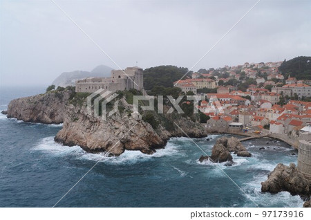 Lovrijenats 堡壘在杜布羅夫尼克，克羅地亞 97173916