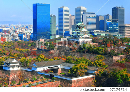 [Osaka] Sunny Osaka Castle and Osaka Business Park 97174714