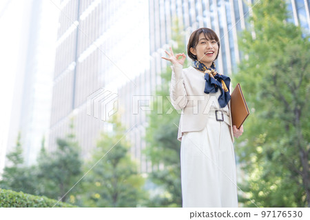 女商人 女商人 97176530