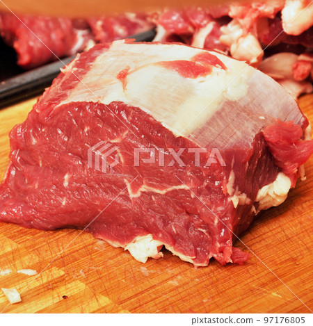 Clean very fresh red raw cow meat beef, on cutting board 97176805