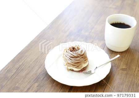 休息一下萬寶龍蛋糕 休息一下萬寶龍蛋糕 97179331