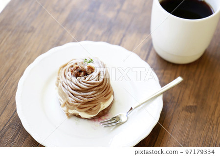 休息一下萬寶龍蛋糕 休息一下萬寶龍蛋糕 97179334