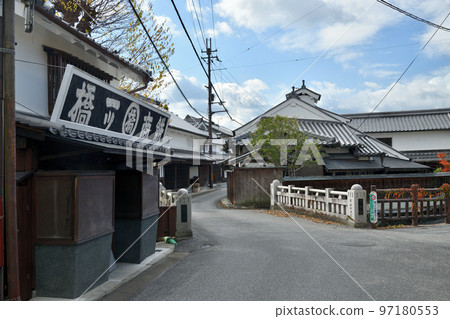 Gojo Shinmachi Street [Gojo City, Nara Prefecture] 97180553