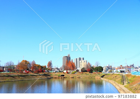 Scenery of Kanameike Park around Tokushige Station, Nagoya City 97183882