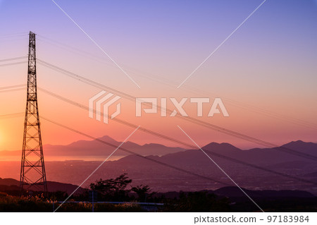 最美夕陽鮮為人知的觀光地:長崎縣熊本市區全景、有明海、天草、普賢山 最美夕陽鮮為人知的觀光地:長崎縣熊本市區全景、有明海、天草、普賢山 97183984
