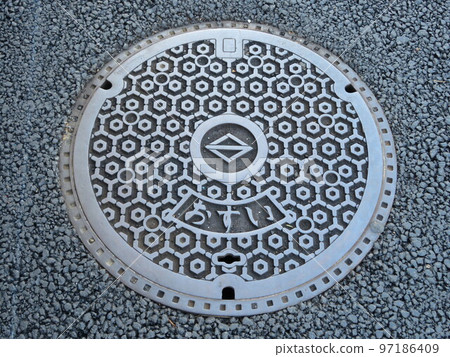 Manhole Manhole 97186409