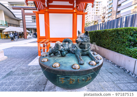 Tokyo's city landscape in Japan Water bamboo shoots in the temple 97187515